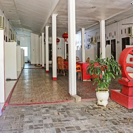 Oyo 91416 Puri 88 Homestay Kupang  Exteriör bild
