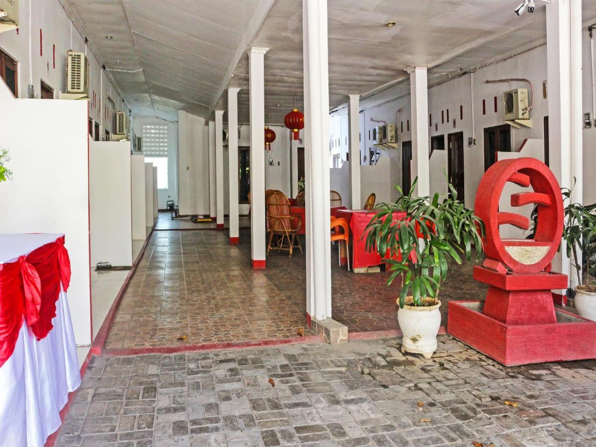 Oyo 91416 Puri 88 Homestay Kupang  Exteriör bild