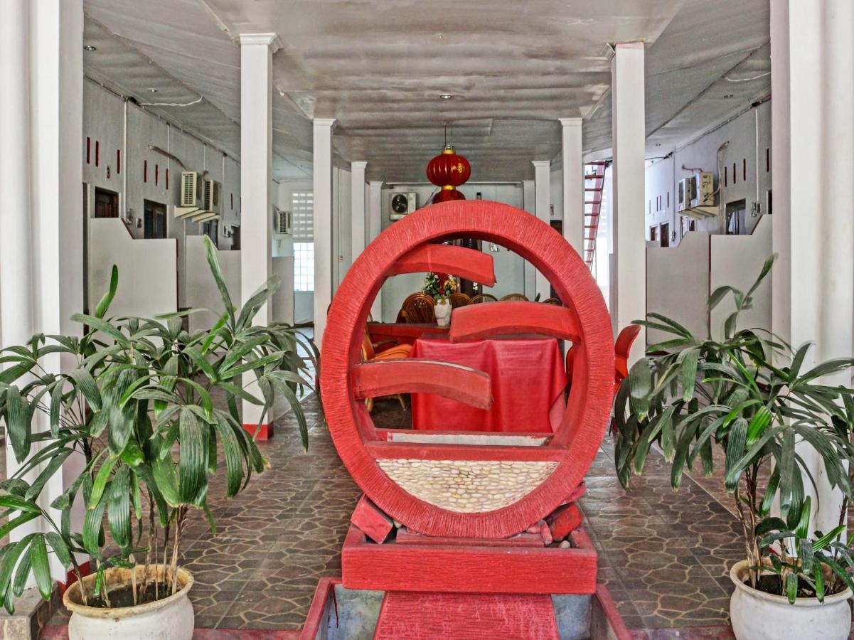 Oyo 91416 Puri 88 Homestay Kupang  Exteriör bild