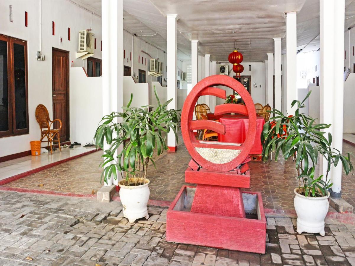 Oyo 91416 Puri 88 Homestay Kupang  Exteriör bild